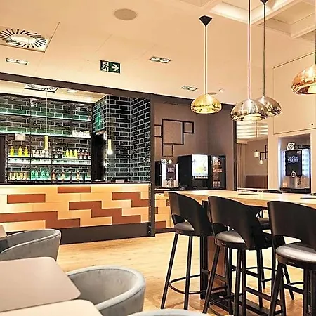 Centrum Ξενοδοχείο 2*